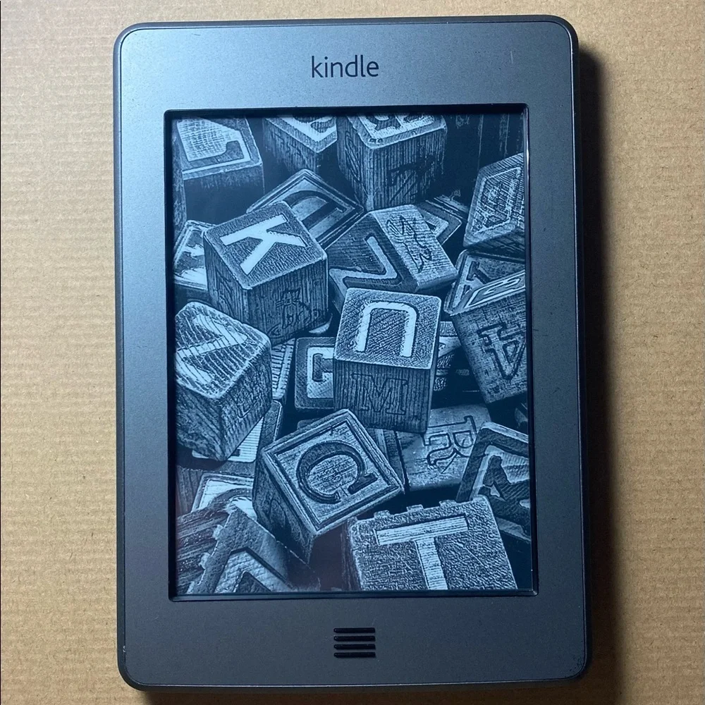 Amazon Kindle Touch (4th Generation)